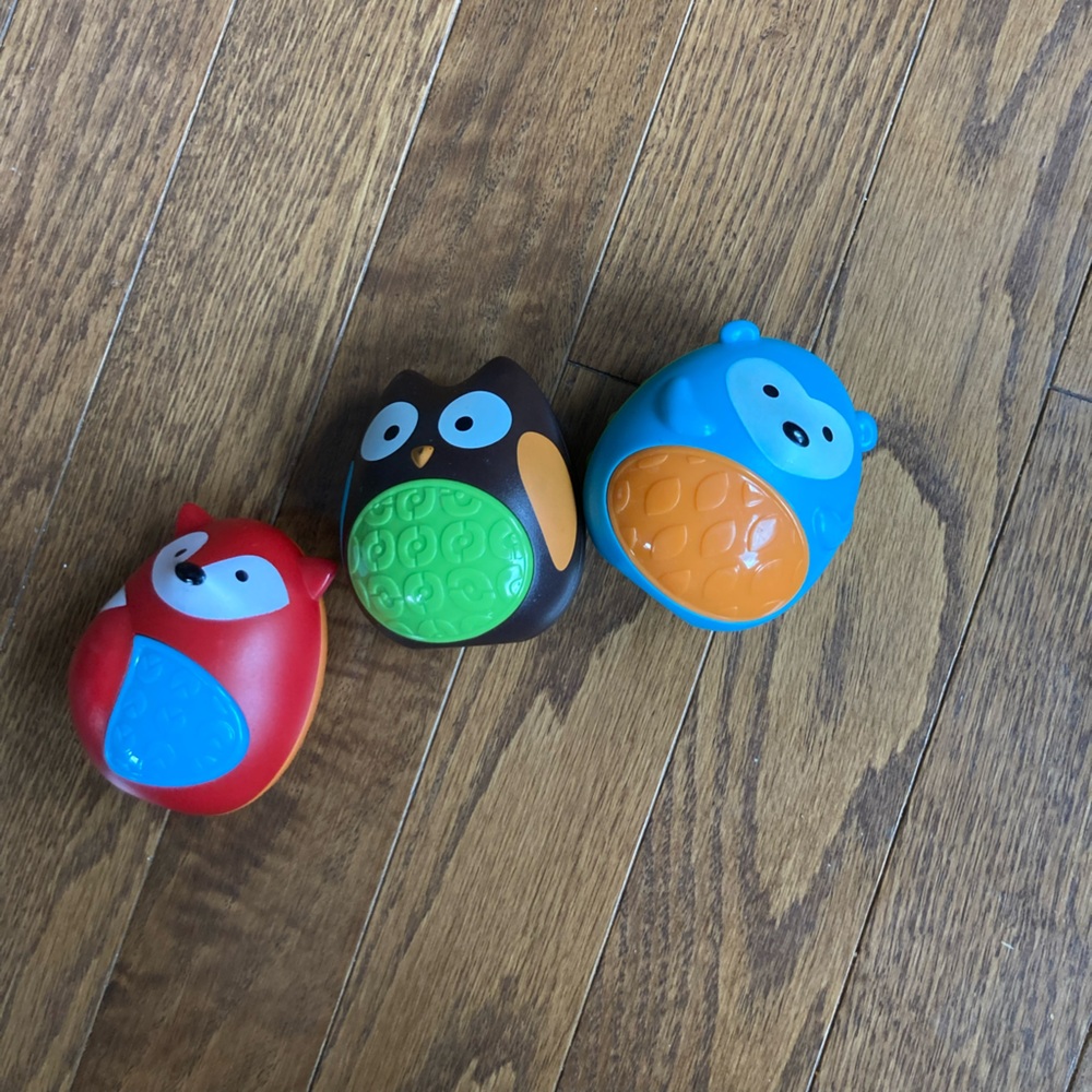 Skip Hop Egg Shakers Vibrant Animal Friends Set